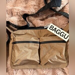 BAGGU Cargo Medium Cocoa
